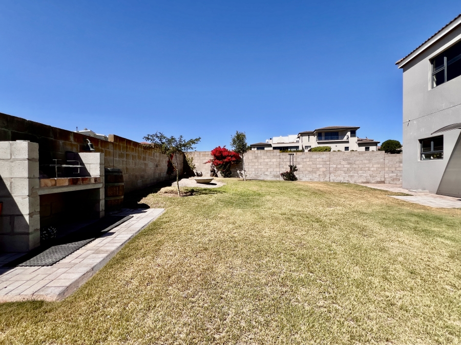 3 Bedroom Property for Sale in Myburgh Park Western Cape